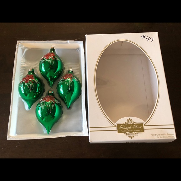 Four Vintage Glass Christmas Ornaments - Picture 3 of 8